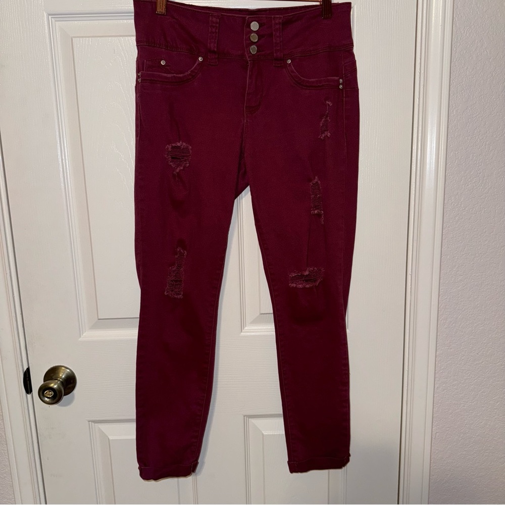 NWOT YMI USA Mid Rise Skinny Destroyed Ripped Hole Denim Pants Stretch